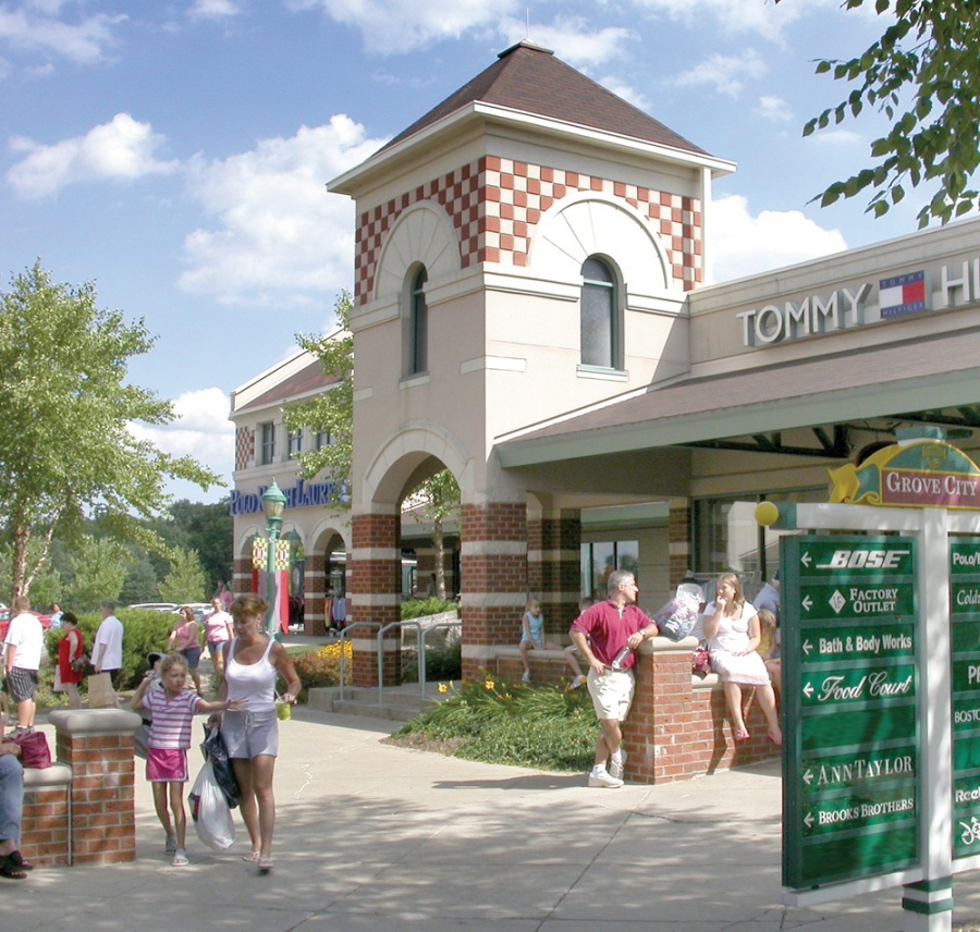 Grove City Premium Outlets Outlet store in Mercer